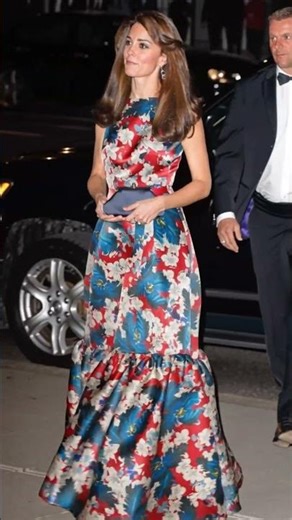 Sleeveless Floral Maxi Dress with Show-Stopping Details #formalgown #dresscode