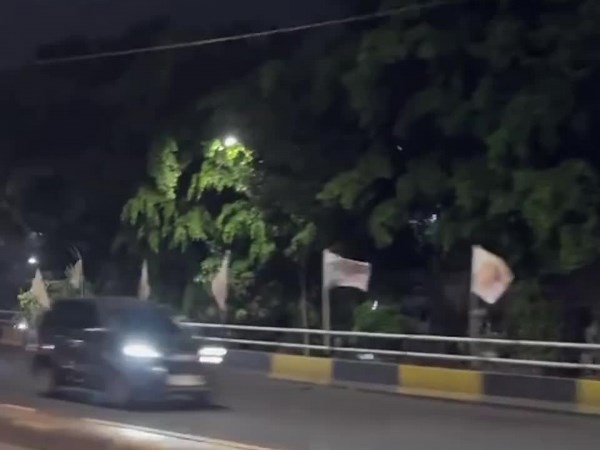 Alone Pt II - Alan Walker Lyrics Video