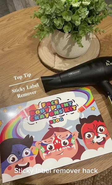 Cómo quitar etiquetas adhesivas de paquetes fácilmente