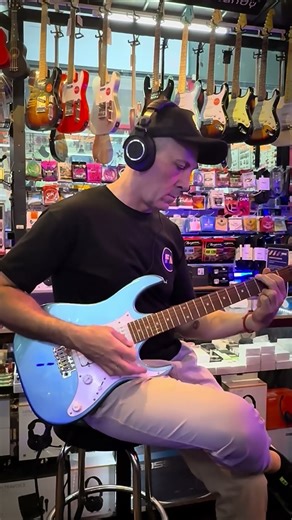 Pedal Guitarra Electro Harmonix Holy Grail Plus Reverb #famusic consultas al w-app 9-11-5257-0001