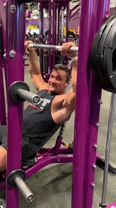 Smith machine chest day ✅ #gym #fitness #bodybuilding #mealplan #protein #fyp#viral #trending #reels #reelsviral #viralvideos #videos #foryou #fyp #shorts #usa #10millionviews #cr7 #faceboookreel | Cookingforgains Fans