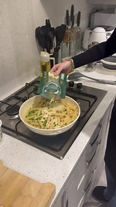 1M views · 8K reactions | An easy, quick savvy meal for you to try #fyp #food #foodie #savvymeals | Right Guys Reviews | Facebook