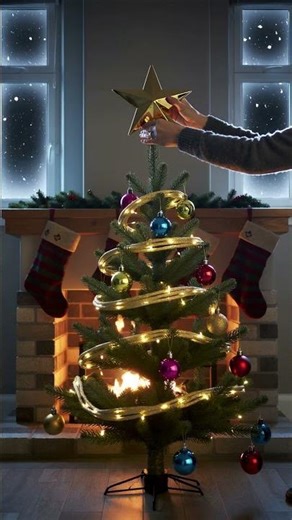 🎄 Holiday Glow ✨#cozymoments #festiveshorts #wintermagic