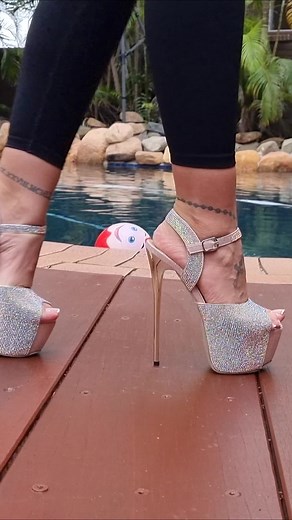 #shoesofhollywood #highheels #shoesoftiktok #rhinestoneshoes