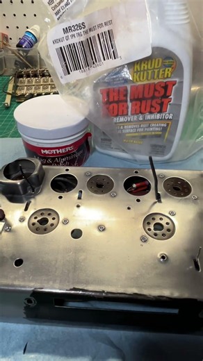 Cleaning the Chassis, Only 4 Things Needed | General Electric - GD-63 | P10