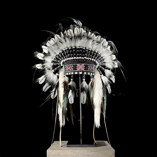 Native American Headdress: Black White Short Warbonnet (stand Included), Wearable Tribal Art Decor - Etsy UK
