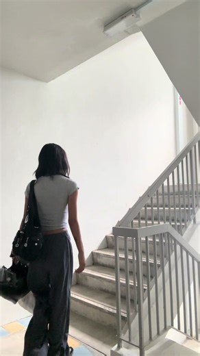 need a tramp stamp tattoo 😓