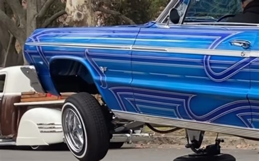 【Lowrider】别玩嗨了，乐极生悲