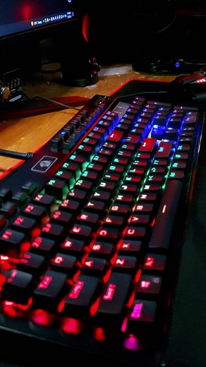 احسن كيبورد ممكن تشتريه ؟؟ - Redragon K550 #pc #redragon #keyboard #elitescomputer #gaming #michanical #k550