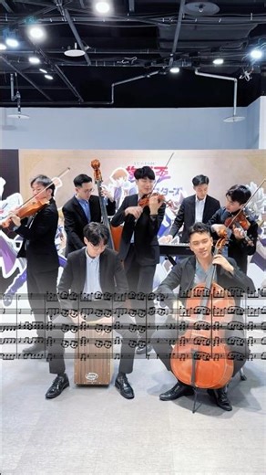 演出結束後，我們逛進三創 結果一抬頭 居然是遊戲王展🤩在得到店員的演出許可後，我們直接來一波最經典的遊戲王決鬥主題曲！大家覺得好聽嗎？#violin #樂團 #遊戲王 #yugioh