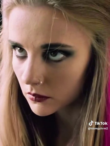 Exploring US Movies: Insights and Reviews