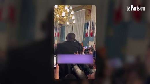 Municipales à Saint-Denis : « Un coup, KO ! », l’Insoumis Bally Bagayoko élu dès le premier tour