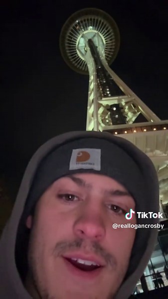 Discover the Magic of Seattle's Space Needle