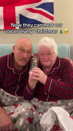 Christmas Gift for Grandparents Far Away: Send Your Voices
