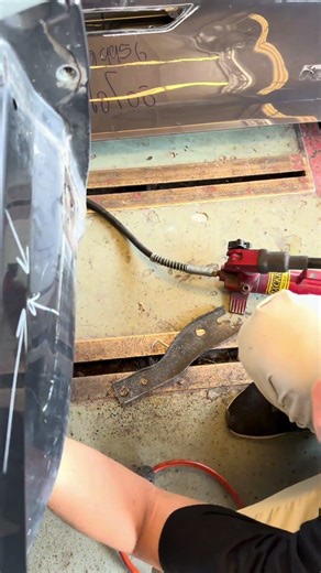 Revo Rear Panel Repair – Satisfying Pull & Alignment #carrepair #ซ่อมรถ