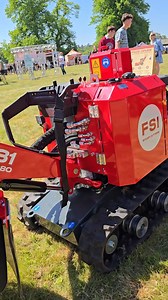 FSI's B31-980 Remote 🤤 Learn more about the new stump cutter by checking out our recent interview. 📺 https://www.youtube.com/watch?v=l0lQAJA5PK8&t=33s #fsi #stumpcutter #fsistumpgrinder #arb #treesurgeon | Forestry Journal
