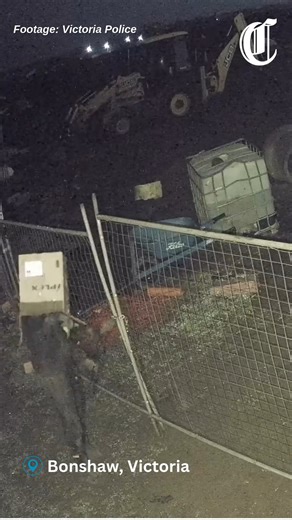 The box-head thief stole around $40,000 worth of copper wiring. 🔗: https://links.acm.media/L2ofoj | The Courier