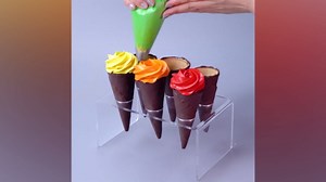 ASMR Cake: Touching Emotions Through Sweet Sounds