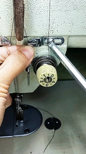 6.5K reactions · 291 shares | how to set the sewing thread path #sewing #clothing #diyproject #fashion | Griya Jahit Santi | Facebook