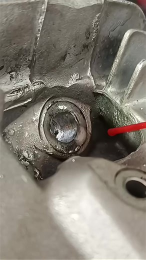 32K views · 53 reactions | Installing a threaded socket into the motorcycle spark plug hole #incujin | Aubrey Stone | Facebook