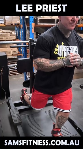 122K views · 1.7K reactions | LEE PRIEST: Getting a MASSIVE Pump From Bodyweight Exercises | Lee Priest - Uncensored | Facebook