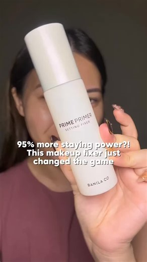 The Prime Primer Setting Fixer isn’t just your average setting spray! It’s a multi-use must have for your makeup routine.💗 @kimberlytbg show us exactly how with her clever beauty tips. 💡 | Banila Co Philippines