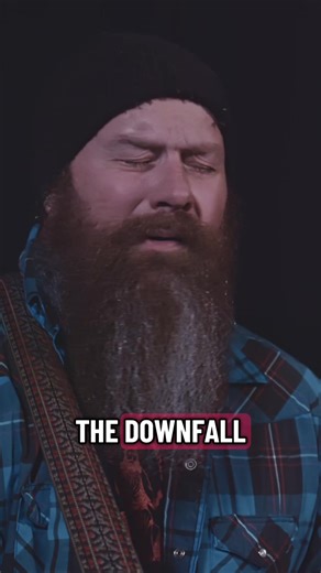 Some songs feel like they’re thinking out loud. This clip features Anthony Wayne performing his original song “For The Downfall” in a stripped-down Dead Street acoustic session. Just voice, guitar, and a reflective singer-songwriter vibe that fits right into the intimate style of our live sessions. Full performance available on our channels, along with more Dead Street Sessions featuring independent artists and original music. Know an artist we should feature next? Tag them below. #deadstreetpro