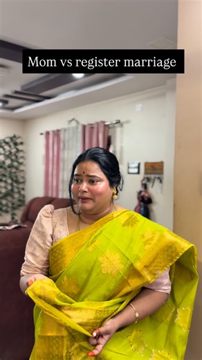 Savageakka on Instagram: "Register marrige chesukuntey best ani cheppey dhryam vundhaaaaa . ✨ Vizianagaram, this one’s a MUST-VISIT! 👑💖 Just stepped into the newly opened @ValliSilks Vizianagaram and wow 😍 — from rich silk sarees to stunning bridal weaves and festive must-haves, this store is a saree lover’s dream 💃✨ If you’re someone who loves great quality, trendy designs, and best prices, Valli Silks definitely delivers 👌👑 Perfect for family shopping, weddings, festivals, and everything