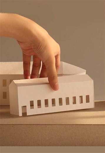 Simple Site Model Making with Paper Techniques
