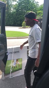 403K views · 6.6K reactions | When You Sell Your Car To Buy A TV 路‍♂️藍 Visit https://figgersinc.com/ Use Promo Code EDDIE | Erealist | Facebook