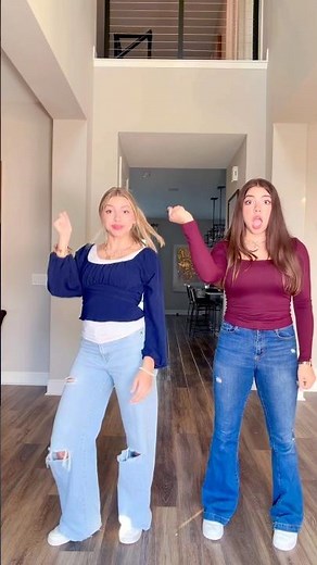 👀😜💗🐈 | Gabriella Triple Charm #shorts