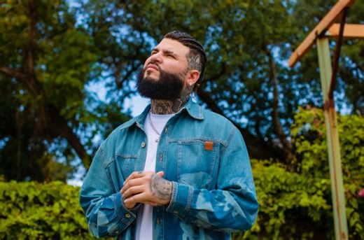 Reggaetón con Religion: Farruko, Daddy Yankee & More Who’ve Embraced Faith
