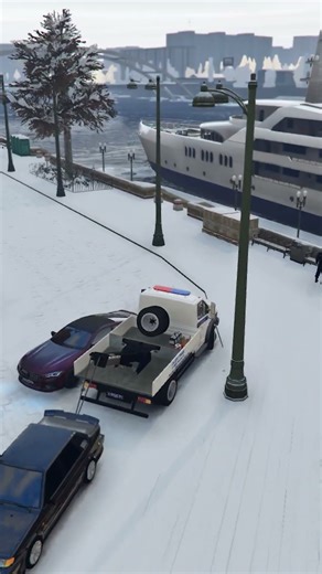 ЭВАКУИРОВАЛ СВОЮ ШАЙТАН МАШИНКУ в ГТА 5 РП (GTA 5 RMRP - Криминальная Москва) #shorts