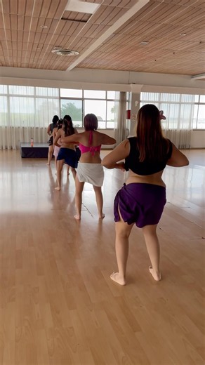 Fa’arapu. #maui #dance #danzapolinesia #hips #faarapu