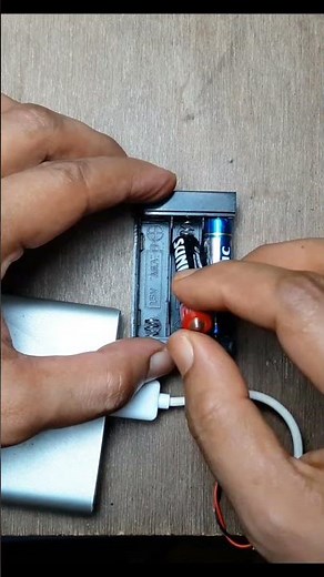 charging non rechargeable battery