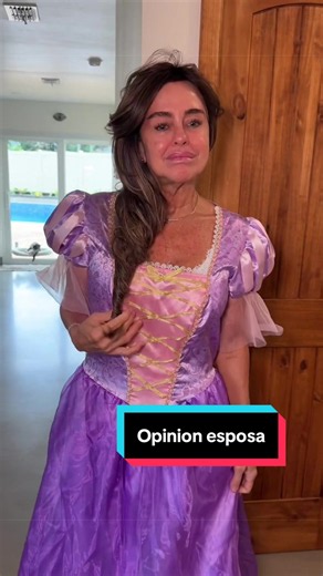 Cuando mi esposa me pide una opinión para elegir disfraces | disfraz halloween mujer