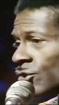 Chuck Berry sings his exciting song Roll Over Beethoven in 1972 pt2