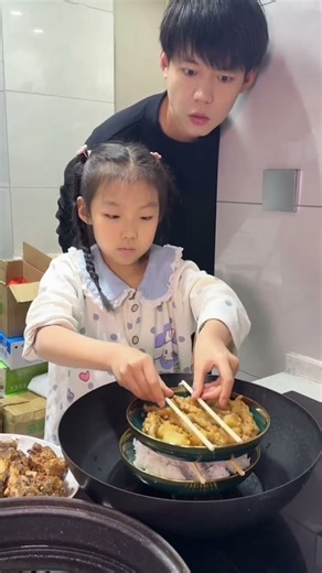 Pizza making process! The work process of a skilled craftsman can improve your skills