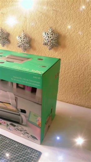 Unboxing my new Big Shot Plus! So excited! ❄️🎁☃️ @Sizzix