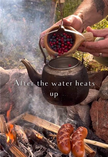 Bushcraft Cooking: Tripod and Trammel Setup