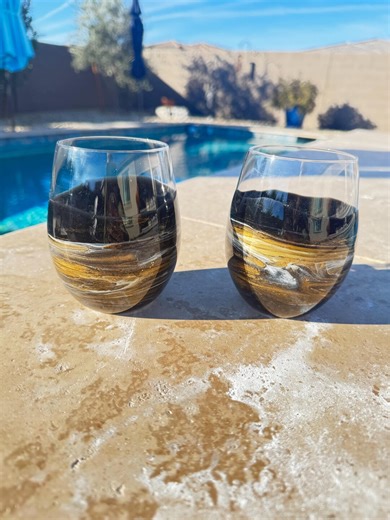 Handcrafted Black and Gold Epoxy Resin Wine Glass Pair - Etsy