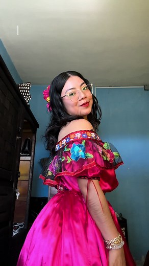 #chiapas #chiapadecorzo #fiestagrandedechiapadecorzo #chiapaneca #parachicos #tradicion #culture Quemándose de sol también 😎