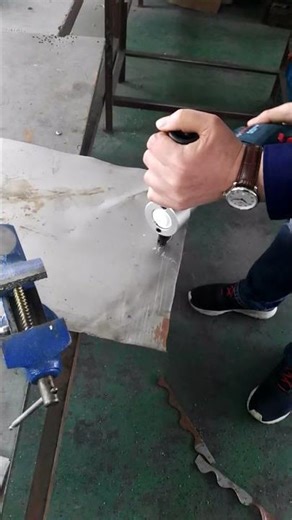 Hand Trucks, Ladders, Cutters + Double-Headed Cutter Essentials