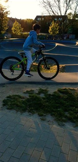 MTB на памп-треке | MTB Pumptrack Ride | MTB im Pumptrack #mtb #pumptrack #bike