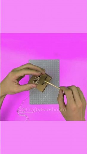 🛗🔥 This Cardboard ELEVATOR Actually WORKS! 😲✨| Crafty Cardboard