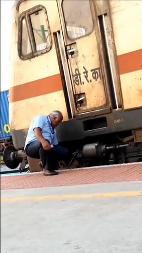 Got a WAG-12 LOCOMOTIVE for duty 🚂 ♥️ And should I tell you if you enjoyed it or not? #shorts #train