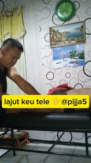 pijat atasi paha pegal