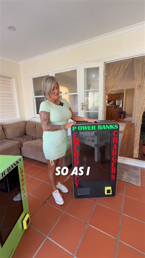 Really happy with these vending machines but does anyone know a good locksmith? 😂 #fyp #powerbank #charger #vendingmachine #portablecharger | Powerdaze