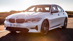 G20 BMW 330e plug-in hybrid detailed – 252 hp, 41 hp XtraBoost feature, 1.7 l/100 km, 60 km electric range - paultan.org