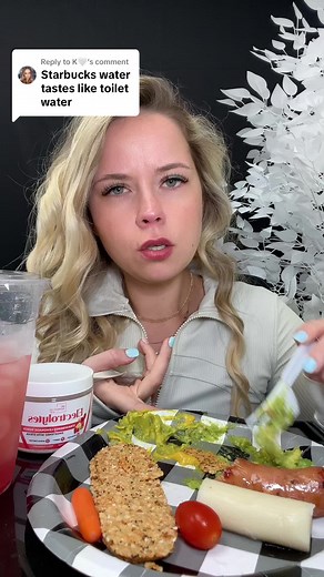 Replying to @K🤍 THE FOOD WAS RECALLED 😭 #eatlunchwithme #mustard #applesausage #veggieswithmustard #asmr #crunchy #crunchylunch #healthyrecipes #healthylifestyle #chickensausage #applechickensausage #mukbang #electrolytes #pov #lunchchat #cottagecheese #healthygirlwinter #strawberrypunchelectrolytes #lunch #chickenapplesausagewithmustard